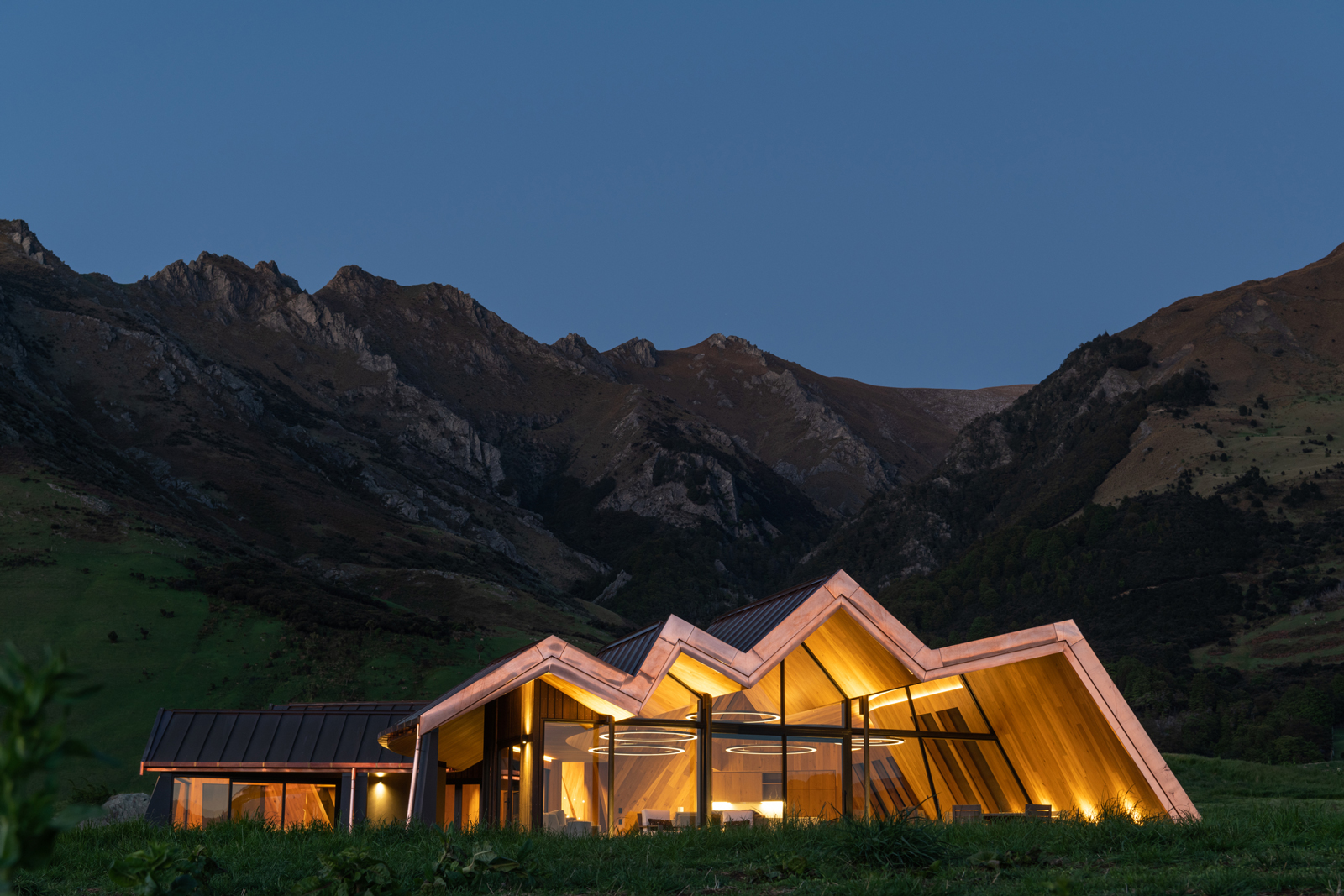 Luxury villa Mt Isthmus Lodge located on the South Island of New Zealand